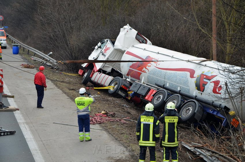 VU A4 Rich Olpe kurz hinter AK Koeln West P498.JPG